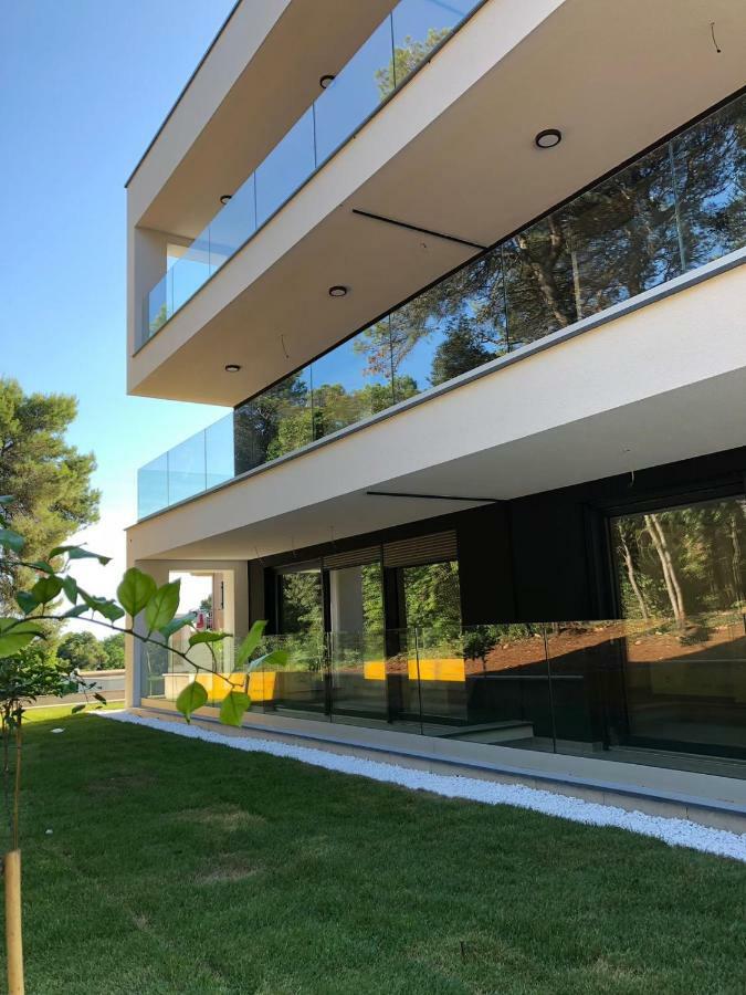 Luxury Apartments Magali 1 Rovinj Exterior photo