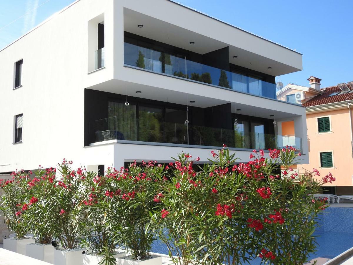 Luxury Apartments Magali 1 Rovinj Exterior photo
