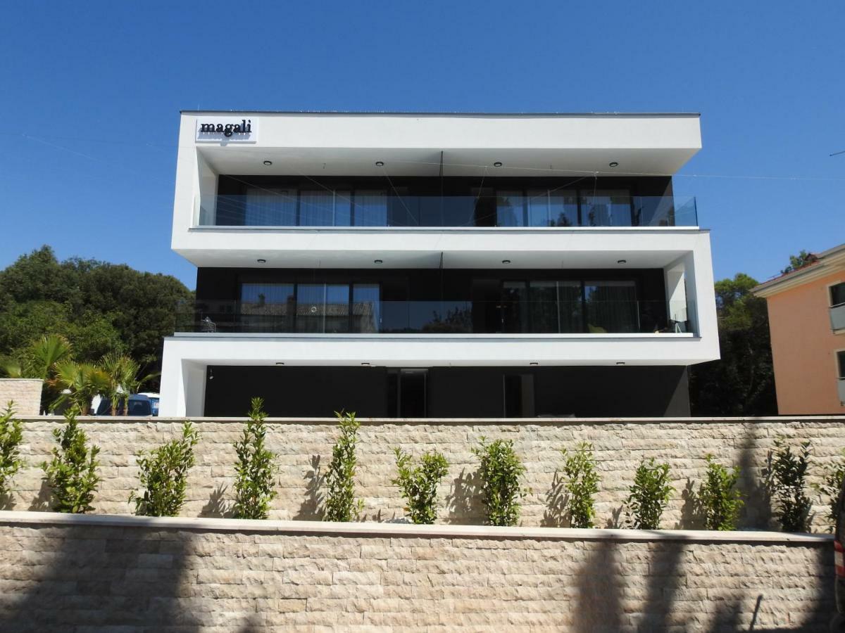 Luxury Apartments Magali 1 Rovinj Exterior photo