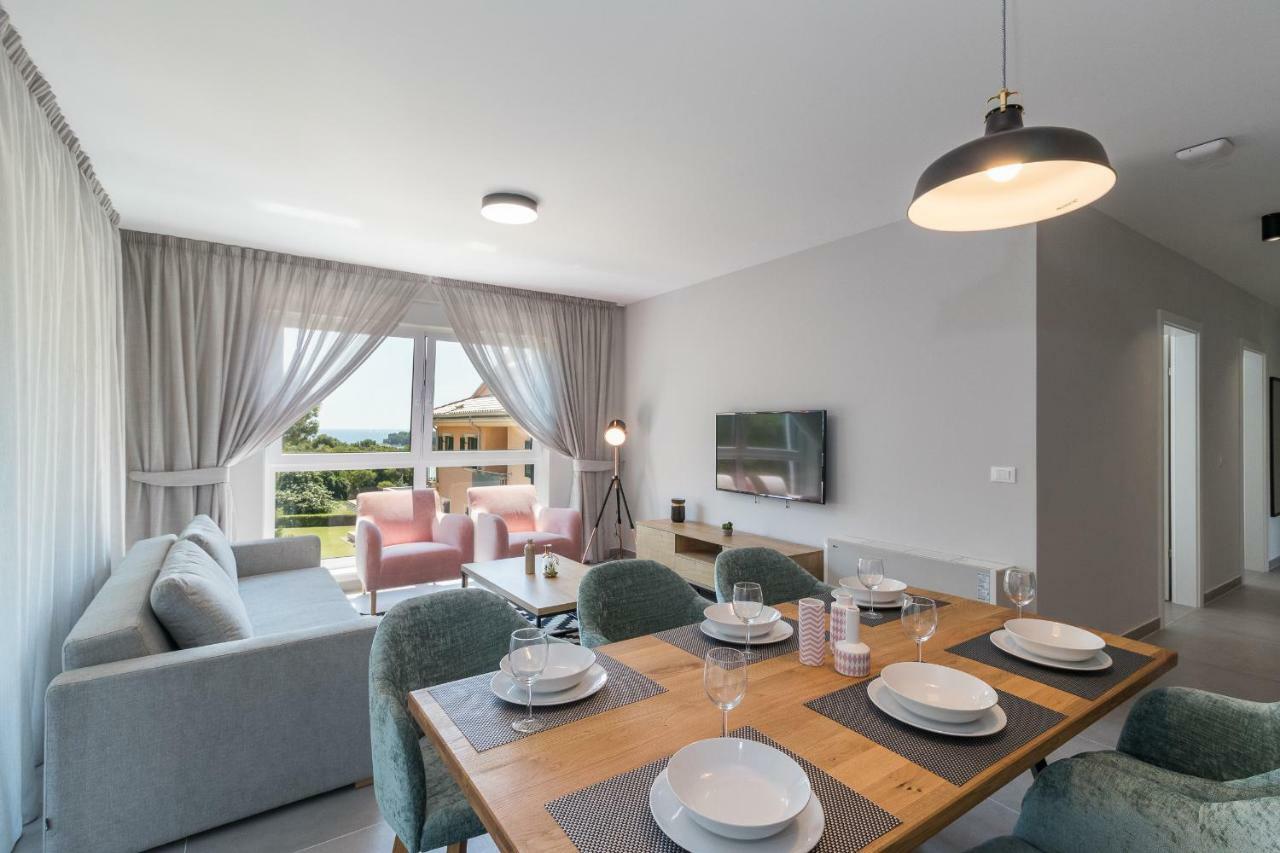 Luxury Apartments Magali 1 Rovinj Exterior photo