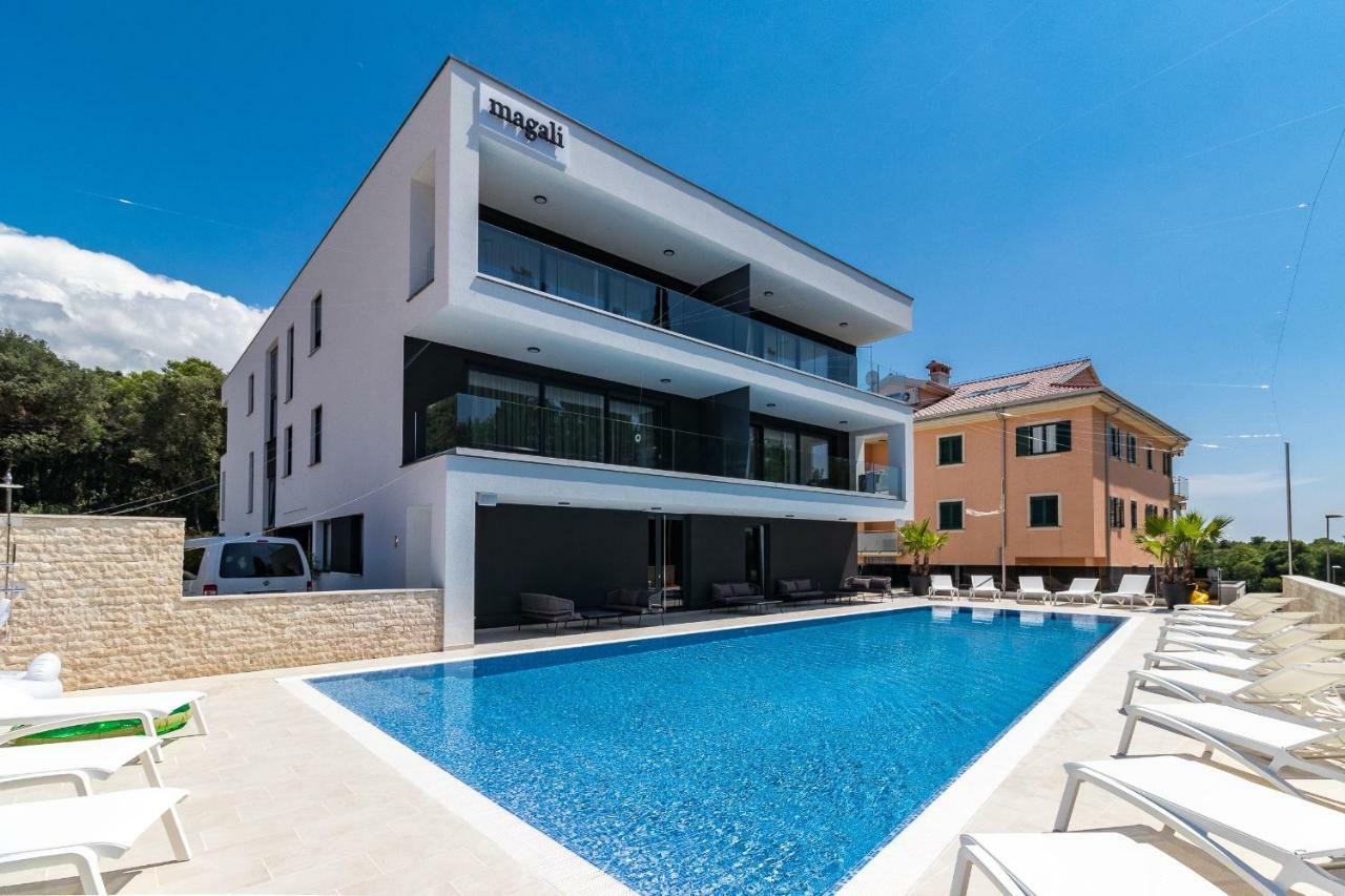 Luxury Apartments Magali 1 Rovinj Exterior photo