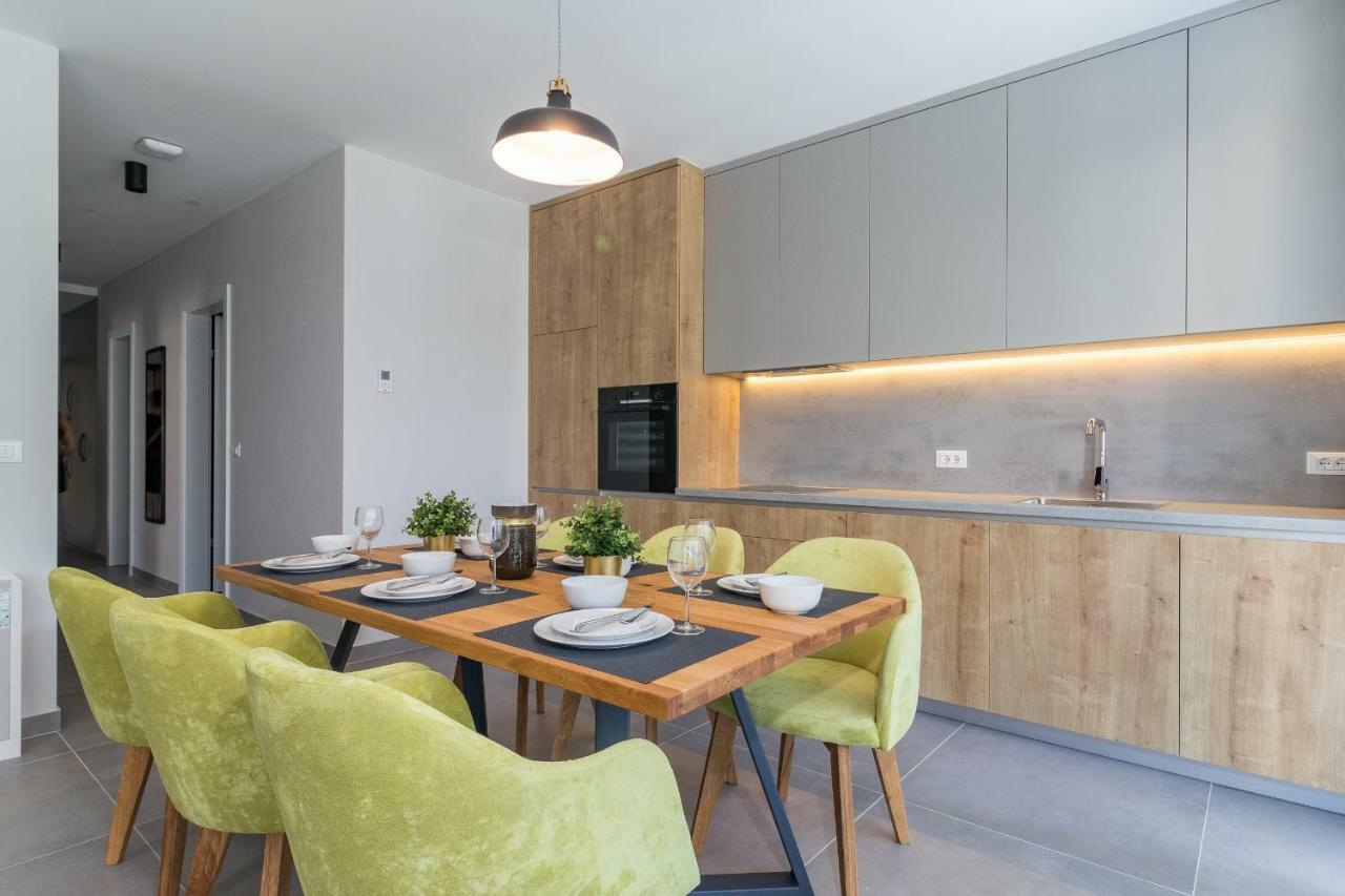 Luxury Apartments Magali 1 Rovinj Exterior photo